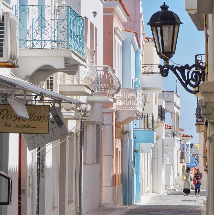 Отель Anemomiloi Andros Экстерьер фото